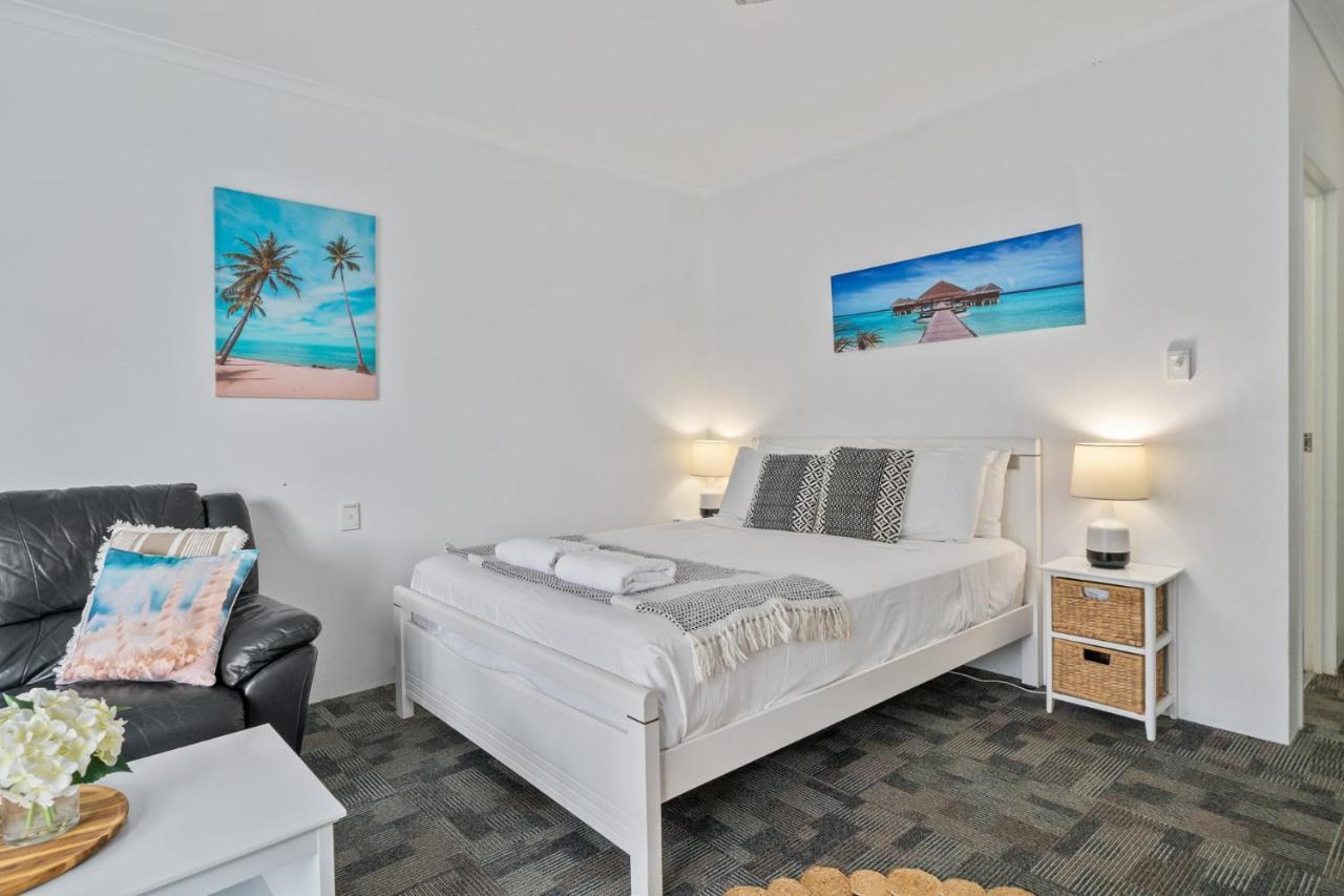 The Resort At Dolphin Heads Mackay Exterior foto