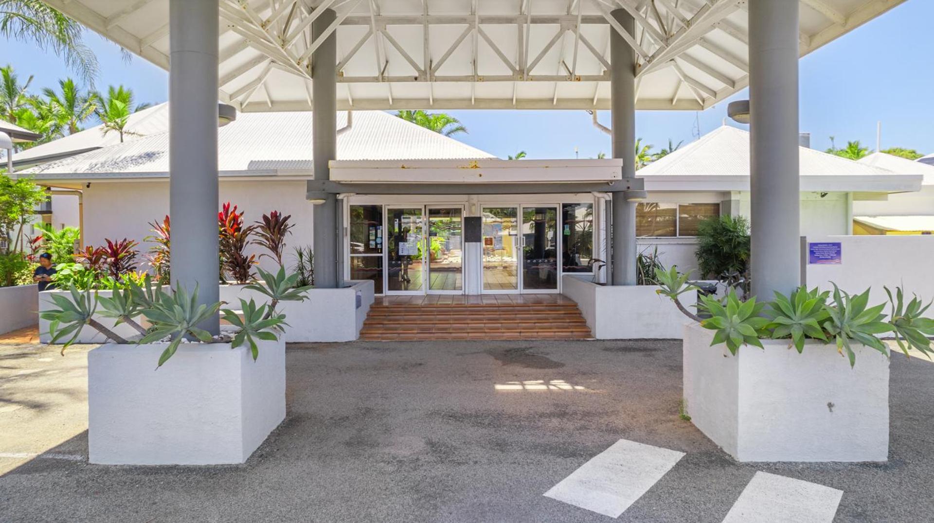 The Resort At Dolphin Heads Mackay Exterior foto